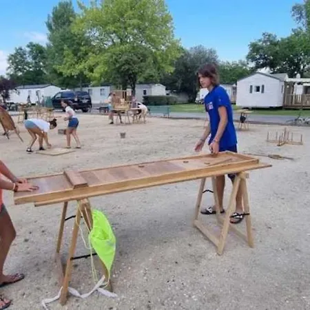 Camping 3 Etoiles - Piscine - Efc0a0 Vensac